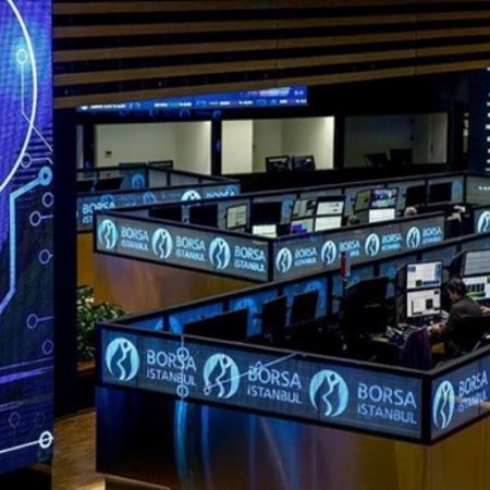 Borsa günün ilk yarısında rekor seviyeyi gördü